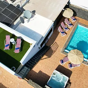 Aurelia-pool, Jacuzzi And Solarium Villa